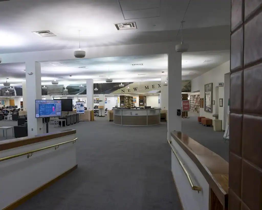 A photo of the ENMU-Roswell Library from the main entrance